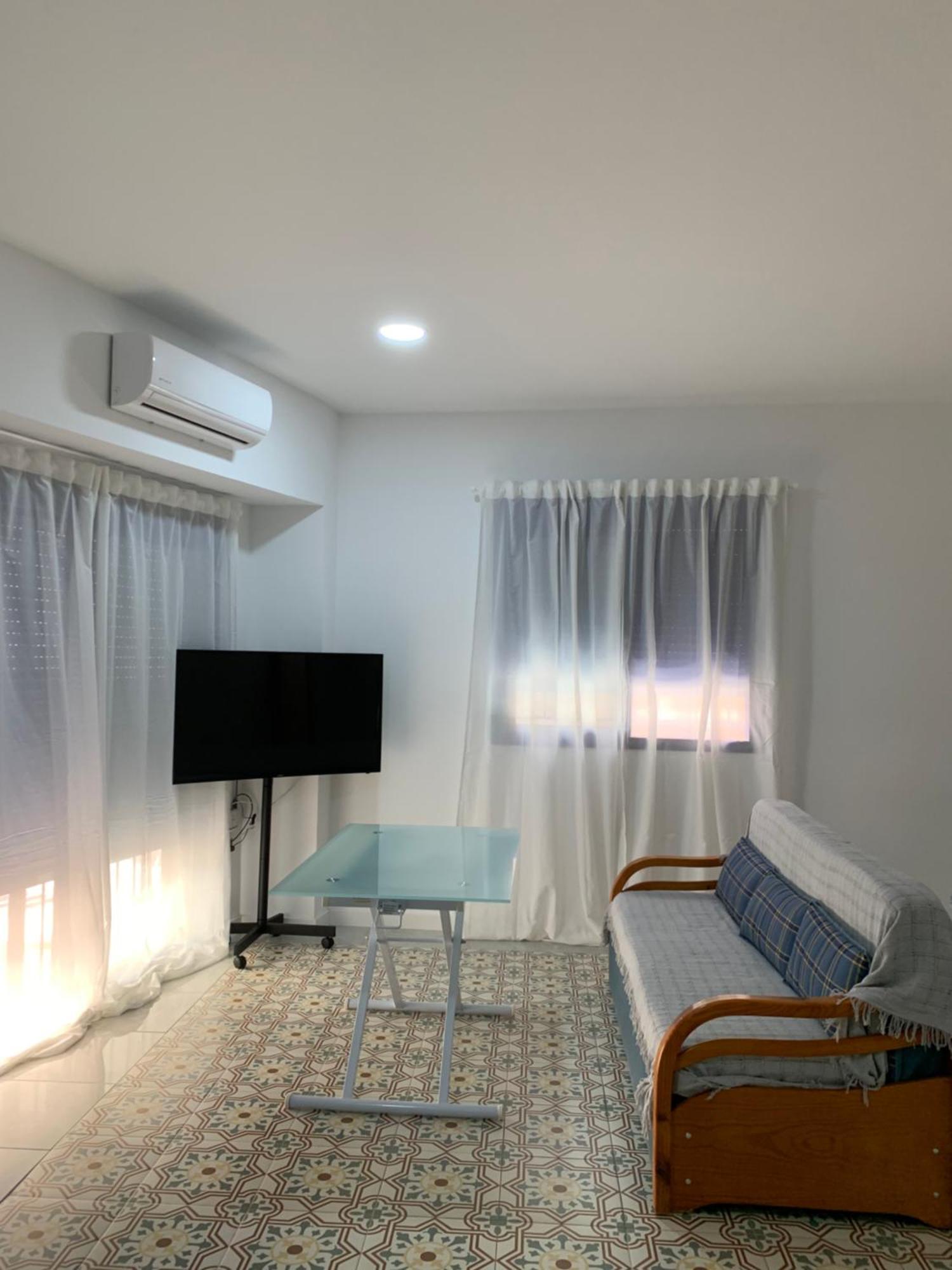 Appartement De Ao 2 *